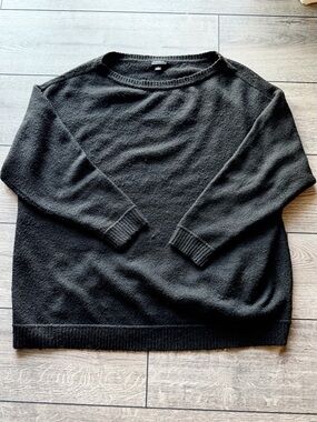 Torrid Black Crewneck Sweater - Women’s Classic Knit